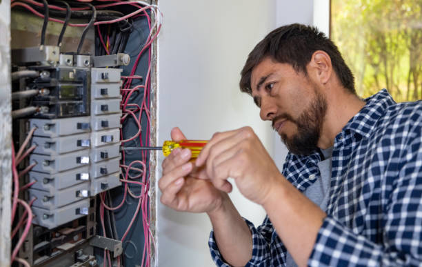 Best Affordable Electrician  in Sansom Park, TX